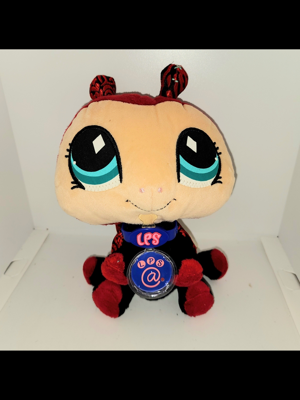 2007 Hasbro Littlest Pet Shop VIP Ladybug plush toy with tags